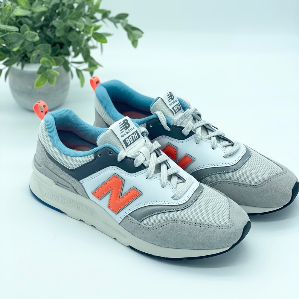 New Balance Men’s 997H V1 Sneaker